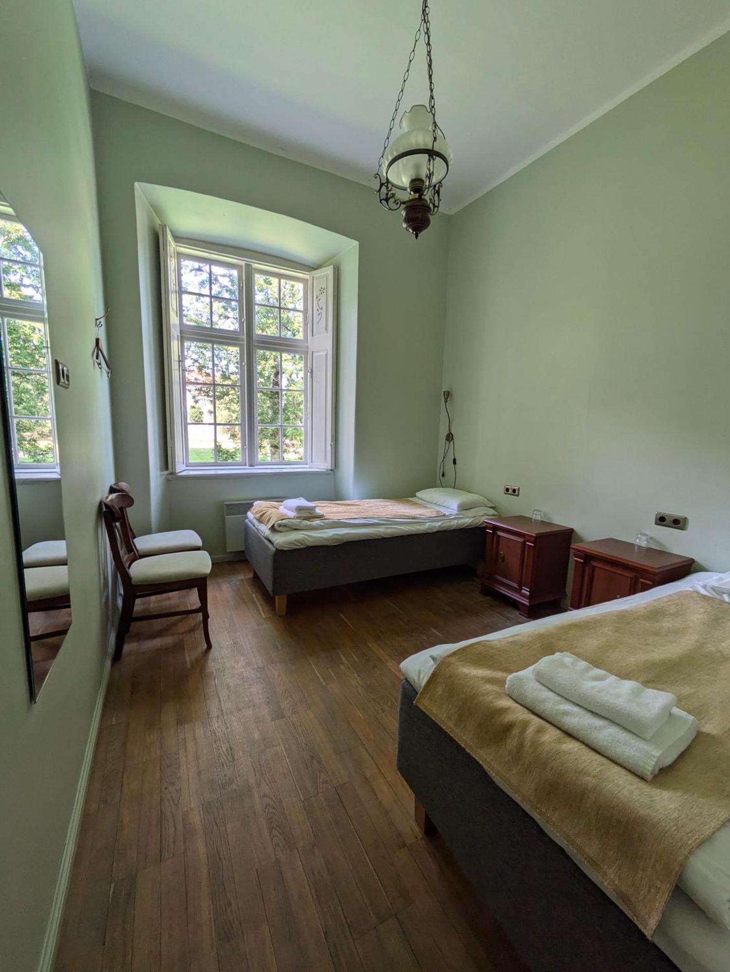 Palmse Manor Guesthouse Bilik gambar
